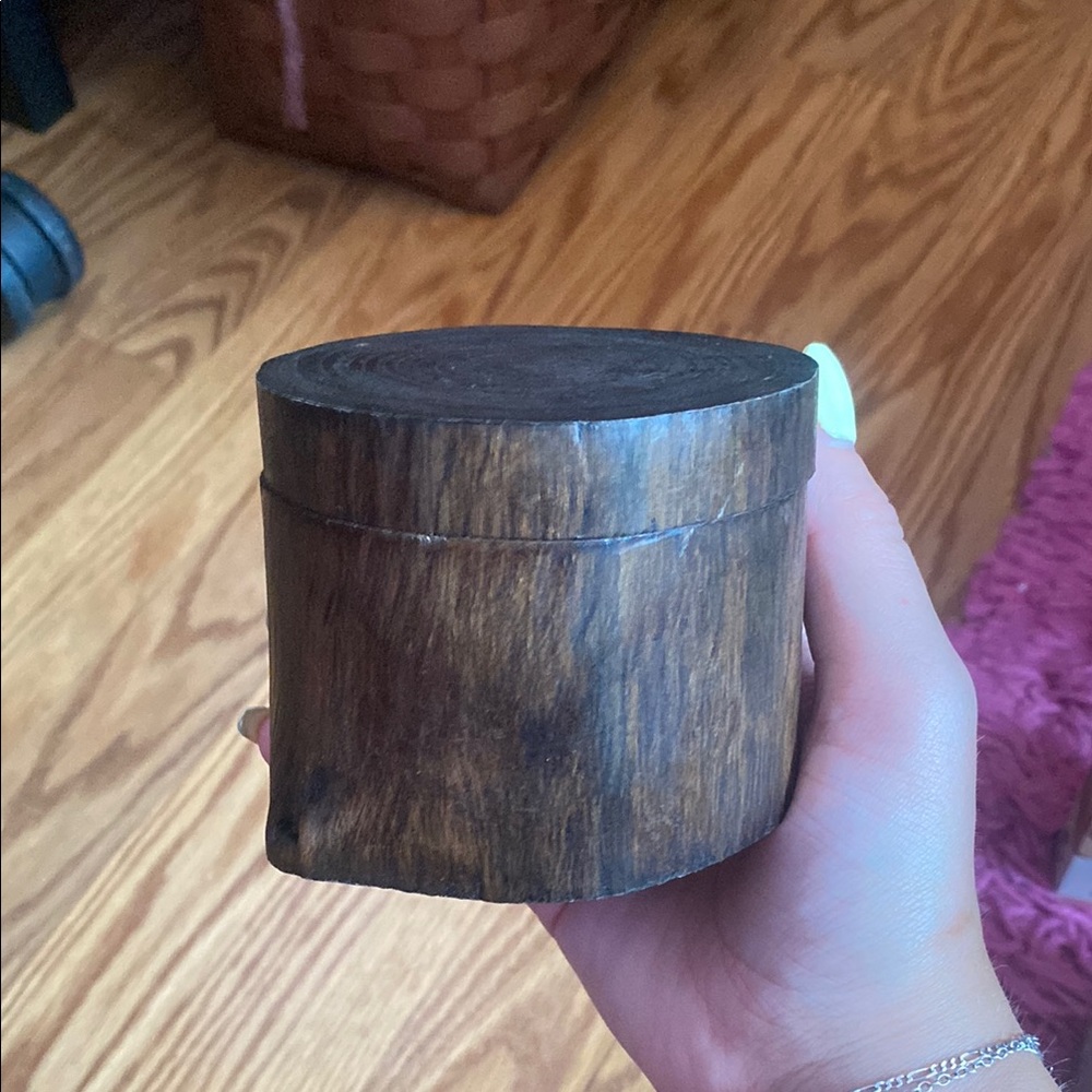 Wood ring box